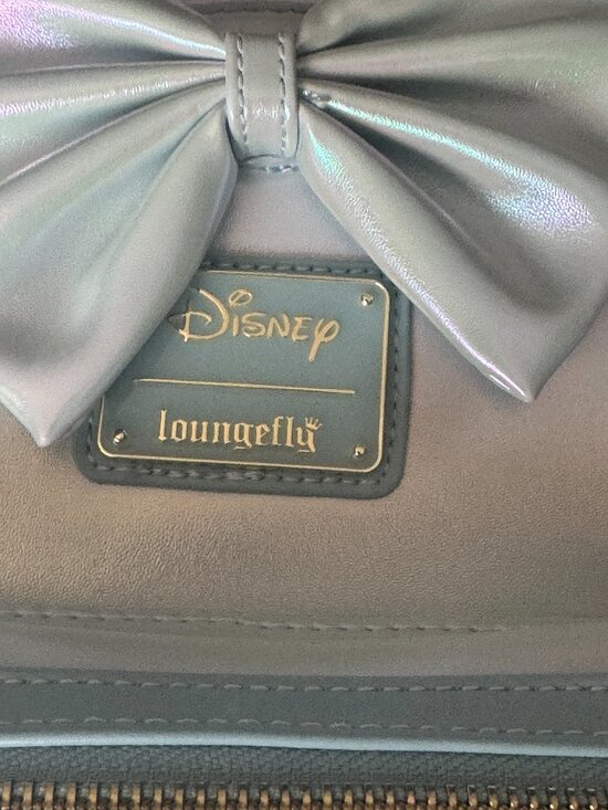 Loungefly Disney Minnie Mouse Iridescent Pearl Mini Backpack Blue Bow Ears main image 4